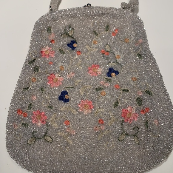 Vintage Beaded Handbag - Picture 3 of 6